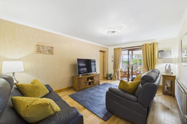 Lounge Angle 1