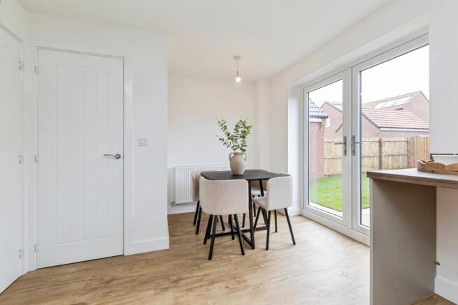 3 bed Semi-Detached for sale Image 4
