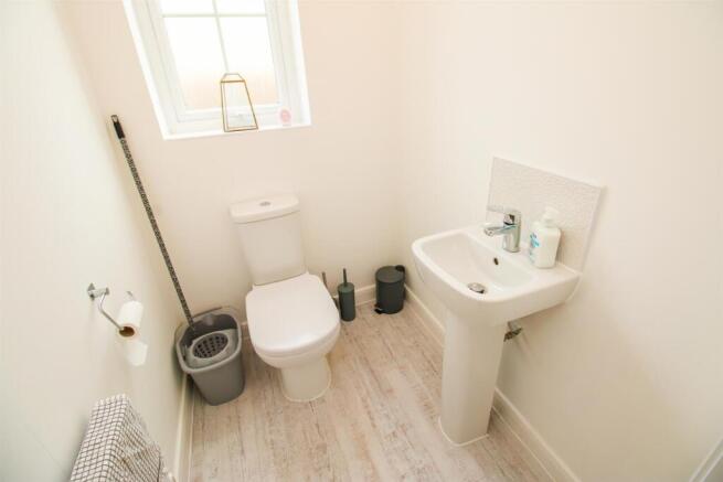3 bed Detached for sale Image 7