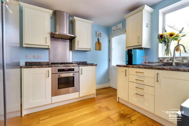 Meerash Lane, Hammerwich, Burntwood, WS7 0LF photo 4