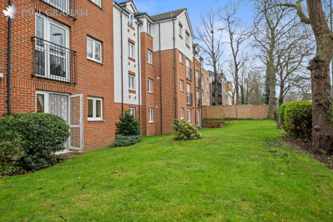 Cranley Gardens, Wallington