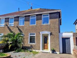 7, Meadow Lane, Porthcawl CF36 5EU