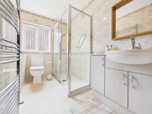 2 bed Semi-Detached for sale Image 8
