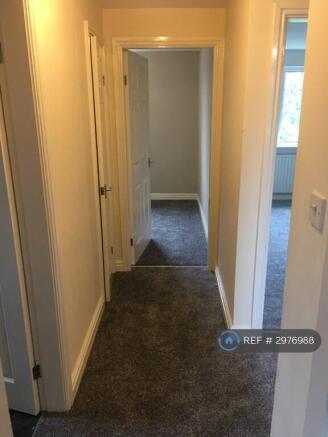 2 bed Flat to rent Image 8