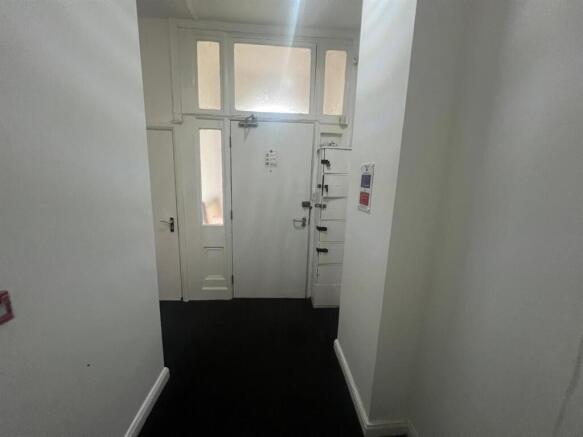 WhatsApp Image 2025-04-28 at 10.37.37 (2).jpeg