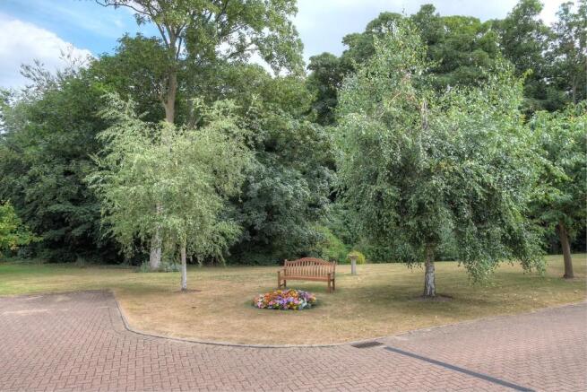 Communal gardens