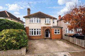 54, Fairfield Way, Epsom KT19 0EF