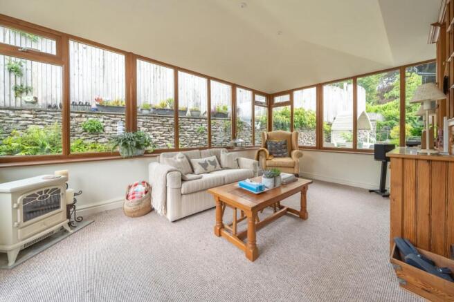 GARDEN ROOM