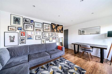 Forest Road, London