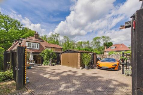 Kiln Hill, White Waltham, Maidenhead, Berkshire, SL6