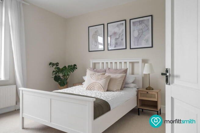 3 bed Terraced for sale Image 11