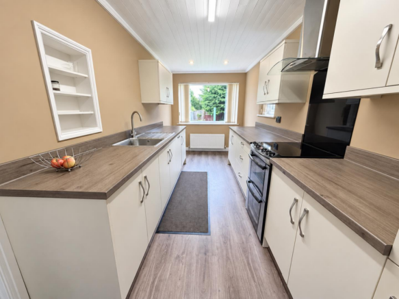 Orchard Way, Ormesby, Middlesbrough photo 4