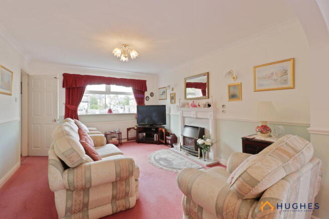 4 bed Detached for sale Image 5