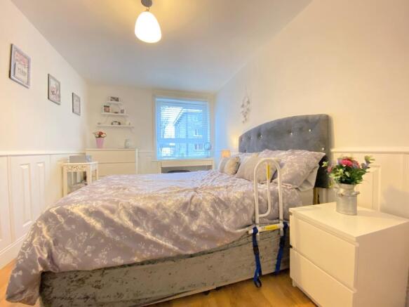Photo 8