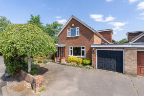 33, Glebe Road, Dorking RH4 3DS