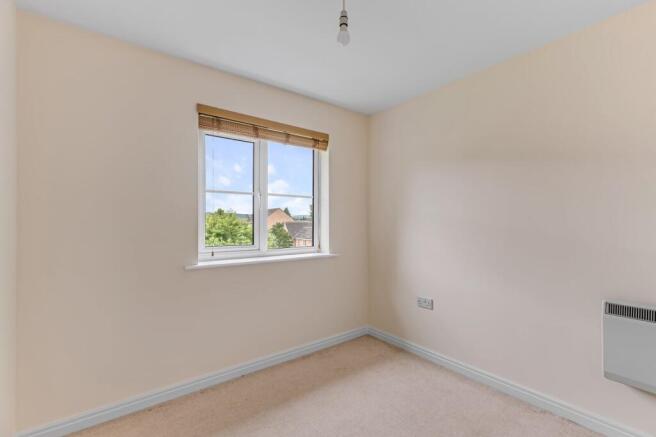 2 bed Flat for sale Image 12