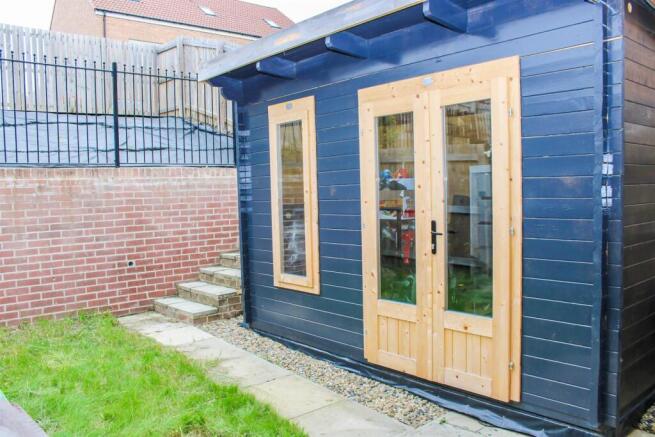 3 bed Semi-Detached for sale Image 9