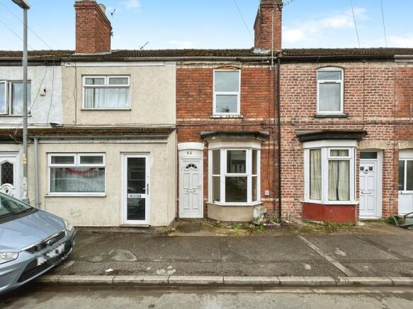 3-bed terraced on Noel Street, Gainsborough, £55,000