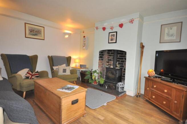 SITTING ROOM