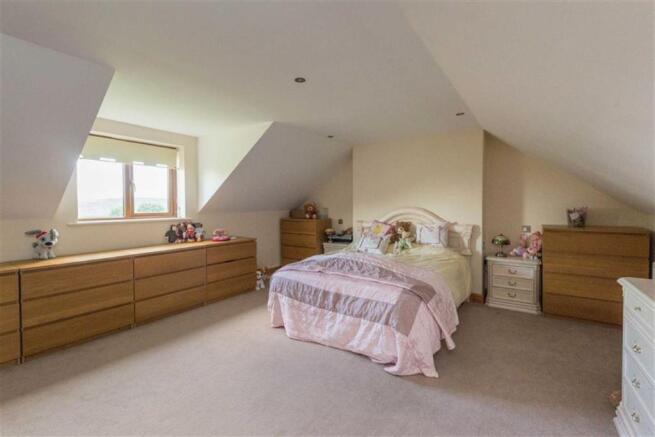 BEDROOM TWO