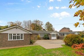 Skirwith, Snatts Road, Uckfield TN22 2AN
