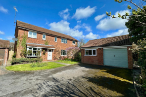 14, Wain Close, Alcester B49 6LA