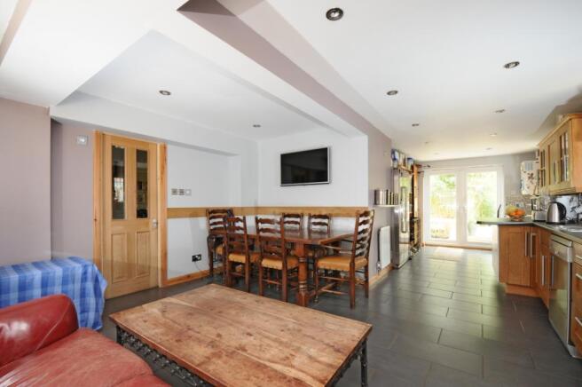 Kitchen/Dining Room