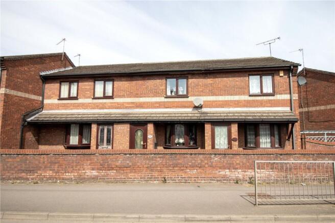 2-bed house on Bridge Road, Gainsborough, DN21, £92,000
