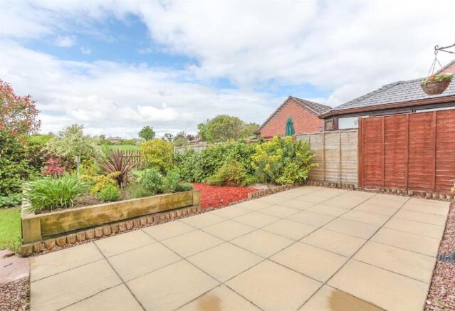 Garden 2.jpg