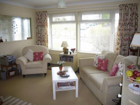 Lounge 1