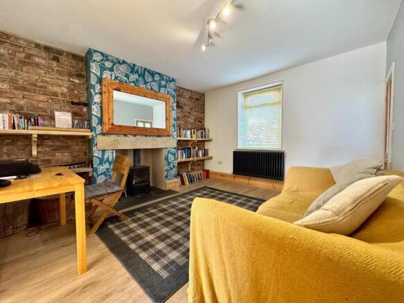 2 bed Terraced for sale Image 5