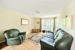 30, Garrick Close, London W5 1AS