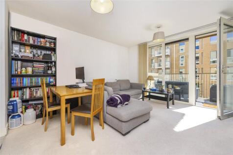 Oxley Square,
Bromley-by-Bow, E3