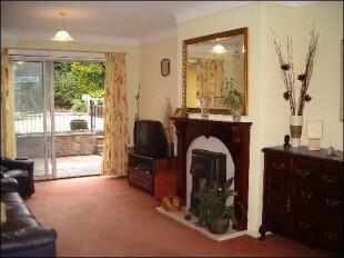 Spacious lounge