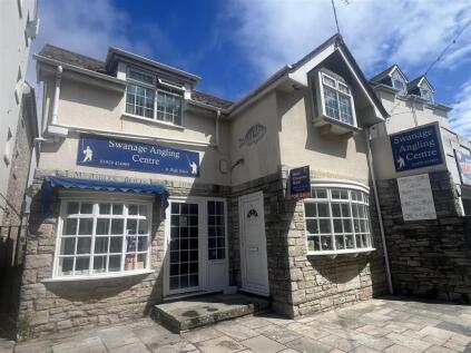 Flat and Shop, High Street
