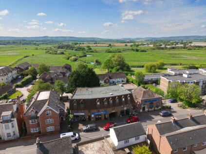 Lower Street, Pulborough, RH20