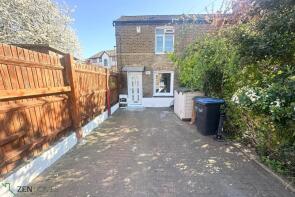 128, Tottenhall Road, London N13 6DG