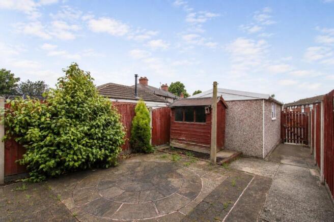 2 bed Terraced for sale Image 2