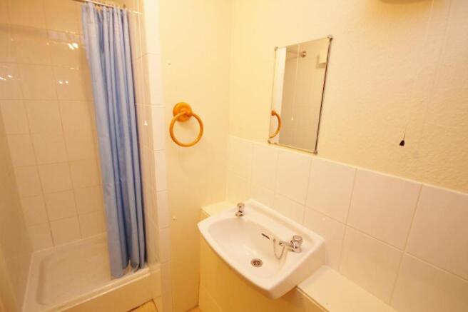 Bathroom_.jpg
