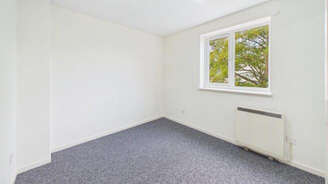 Denham Close, Bury St Edmunds photo 4