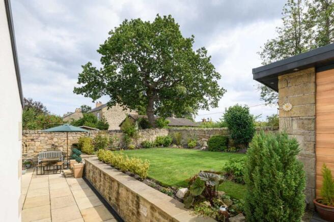 Laburnum Cottage, Barmoor Lane, Ryton, Tyne and Wear photo 4