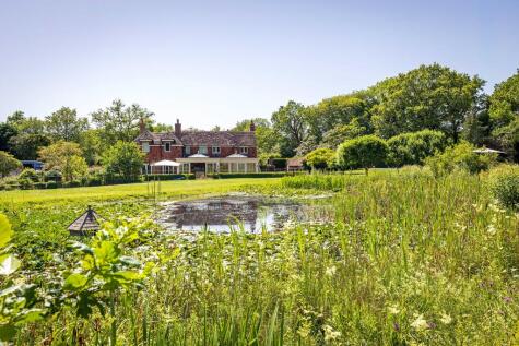 Knightons Lane, Dunsfold, Godalming, Surrey, GU8