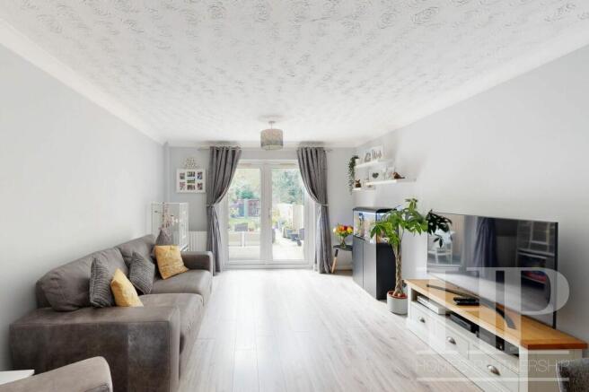 Lounge/dining room