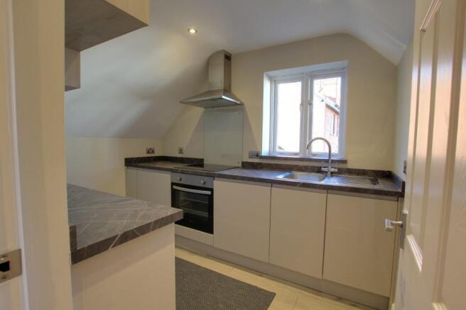 Kitchen (Main)