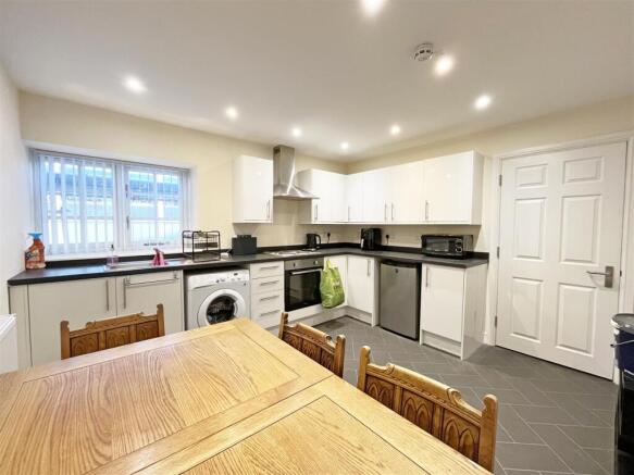 Dining Kitchen