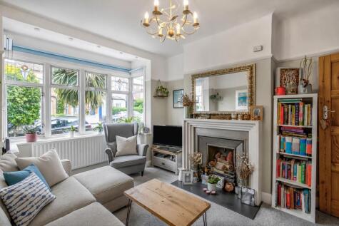 Franche Court Road, Earlsfield, London, SW17