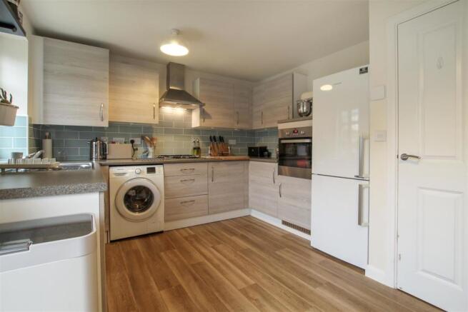 Kitchen Diner-1.jpg