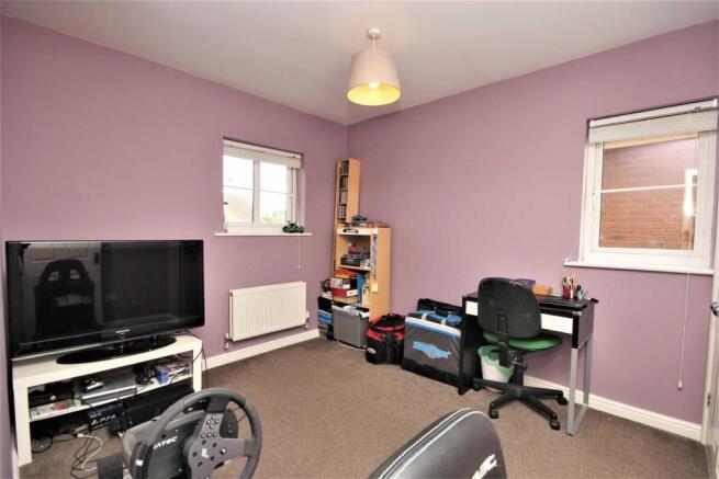 Photo 8