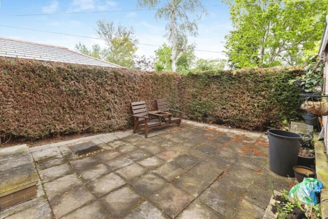 2 bed Semi-Detached for sale Image 7