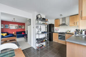 16, Blue Anchor Yard, London E1 8LR